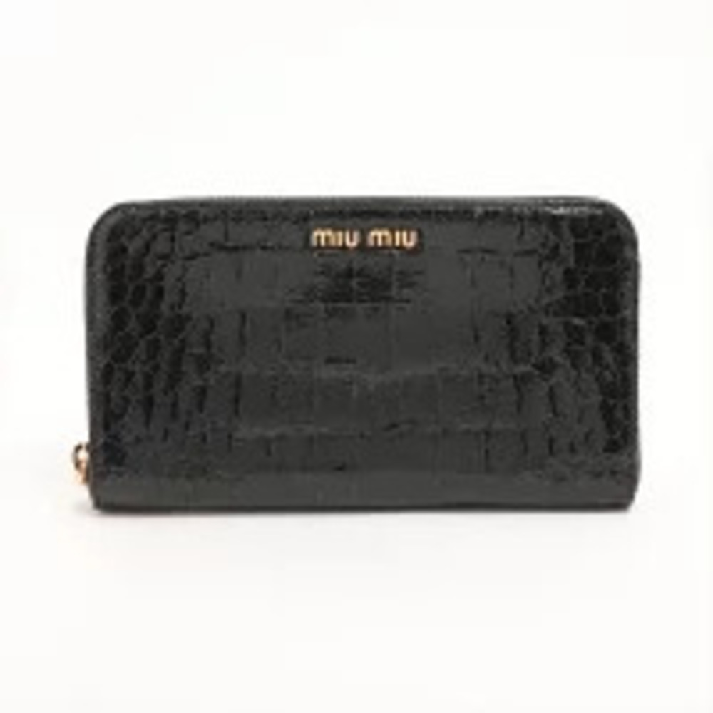 Miu Miu Patent Vernis leather embossed long wallet black